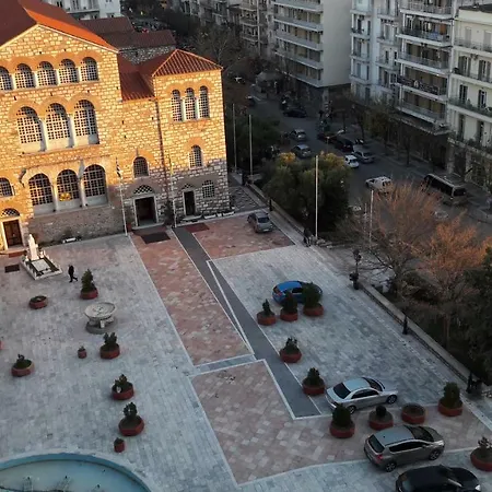 Cozy In Center Апартаменты *